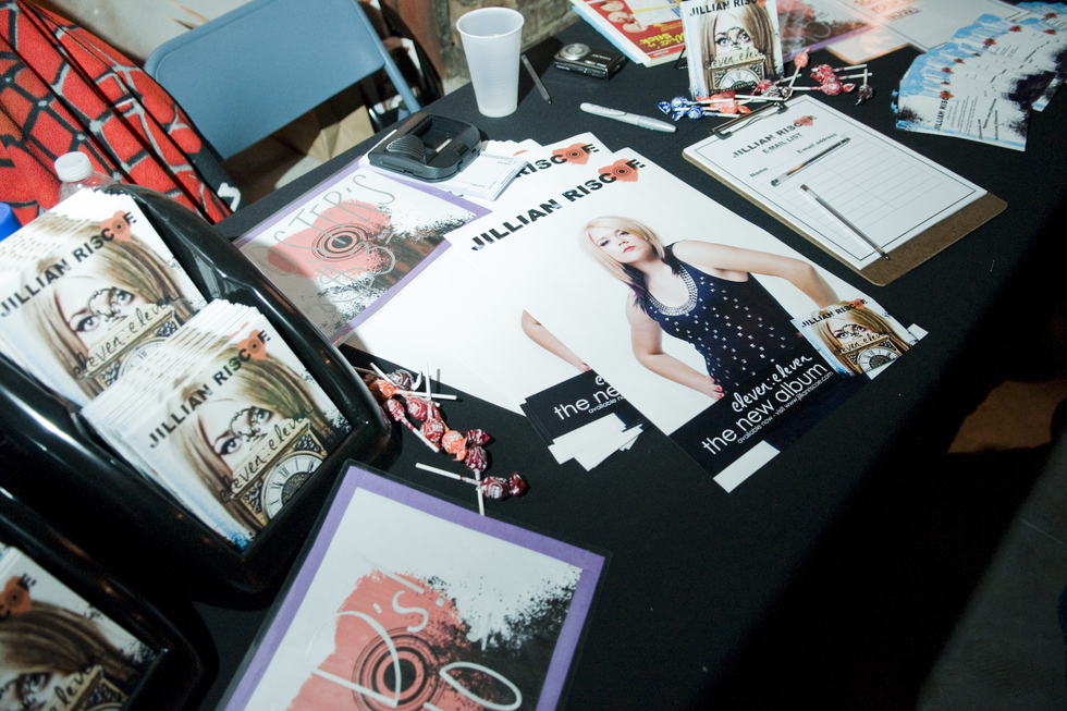 Jillian Riscoe Merch Store