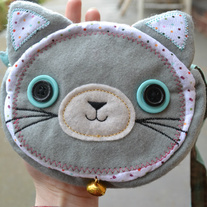 Cute Little Cat Side Bag