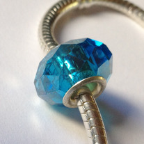 Bead_200022_medium