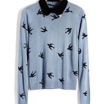 Bird print loose blue sweater with black collar