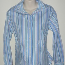 Blue/Pink/White Button/Collar Shirt-Liz Lange Maternity Size Small