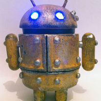 Rusty Android with led eyes #01