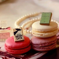 Lolita mini book brooch - Thumbnail 1