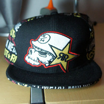 METAL MULISHA FITTED!