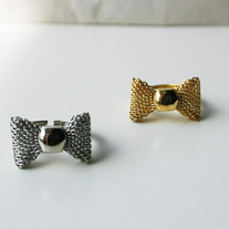 Bow Ring