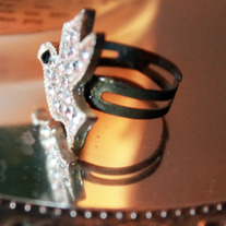 Handmade Rhinestone Sparkly Swallow Adjustable Ring