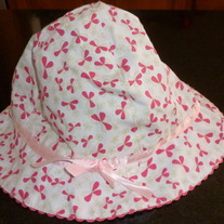 White/Pink Floral Hat with Pink Ribbon Size 0-3 Months
