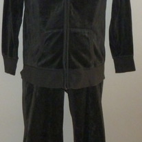 Gray Velour Pant Suit-Motherhood Maternity Size Small  CLLO