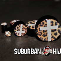 Leopard Cross Saddle Plugs
