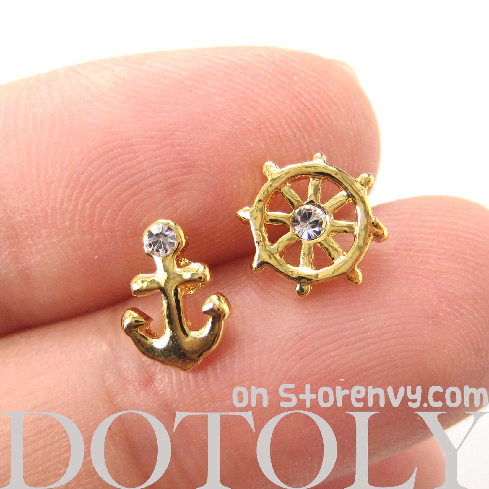 Small Anchor and Wheel Nautical Stud Earrings in Gold · DOTOLY Animal