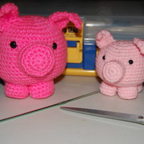 Two_little_pigs_medium