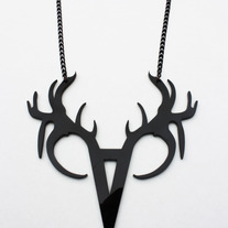 THE NECKLACE