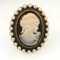 Antiqued Gold and Pearl Cameo Ring
