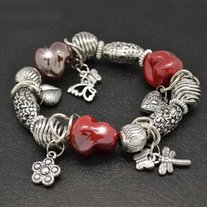 Red_20silver_20bead_20bracelet_medium