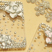 New Bling Crystal Camellia Flower on Transparent Case for iPhone 4/4S