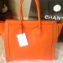 GIVENCHY ANTIGONA ORANGE