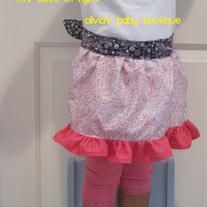 Hot_20pink_20apron_20front_medium