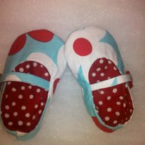 Reversible Mary Jane's daisies and dots