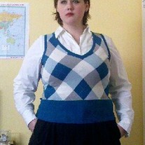 New York & Company Blue Argyle-patterned Vest M