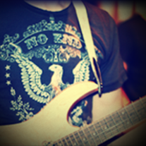 Avatar-bass-dude-pic