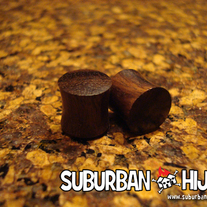 Sono Wood Saddle Plug