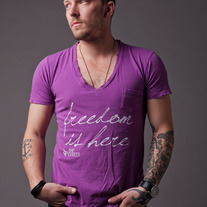 "Freedom is Here" Vintage V-Neck // Grape