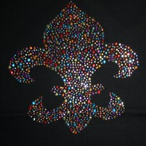 Multi-color_fleur_de_lis_on_black_tank_medium