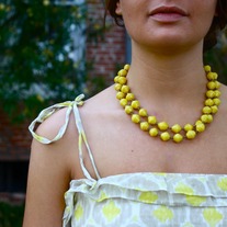 Yellow_jana_nacklace_medium