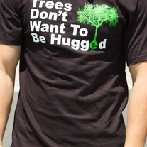 Balck_trees_medium