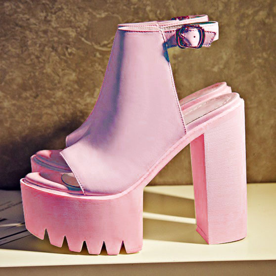 pink heels chunky