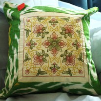 Green_20embroidered_20pillowcase_medium