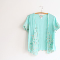 Vest_mint-1_medium