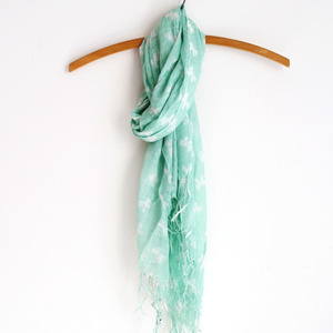 Scarf_mintbow-1_homepage