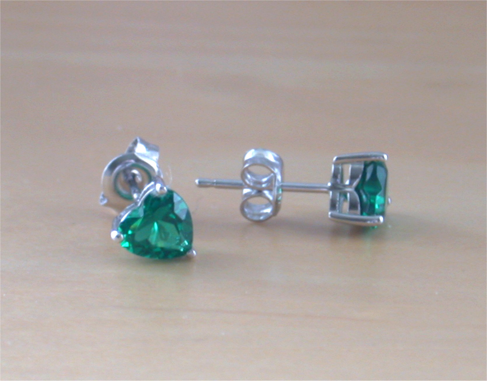 Gemstone Earrings//Silver Emerald Stud Earrings UK//Gift 925 Emerald Lab Created