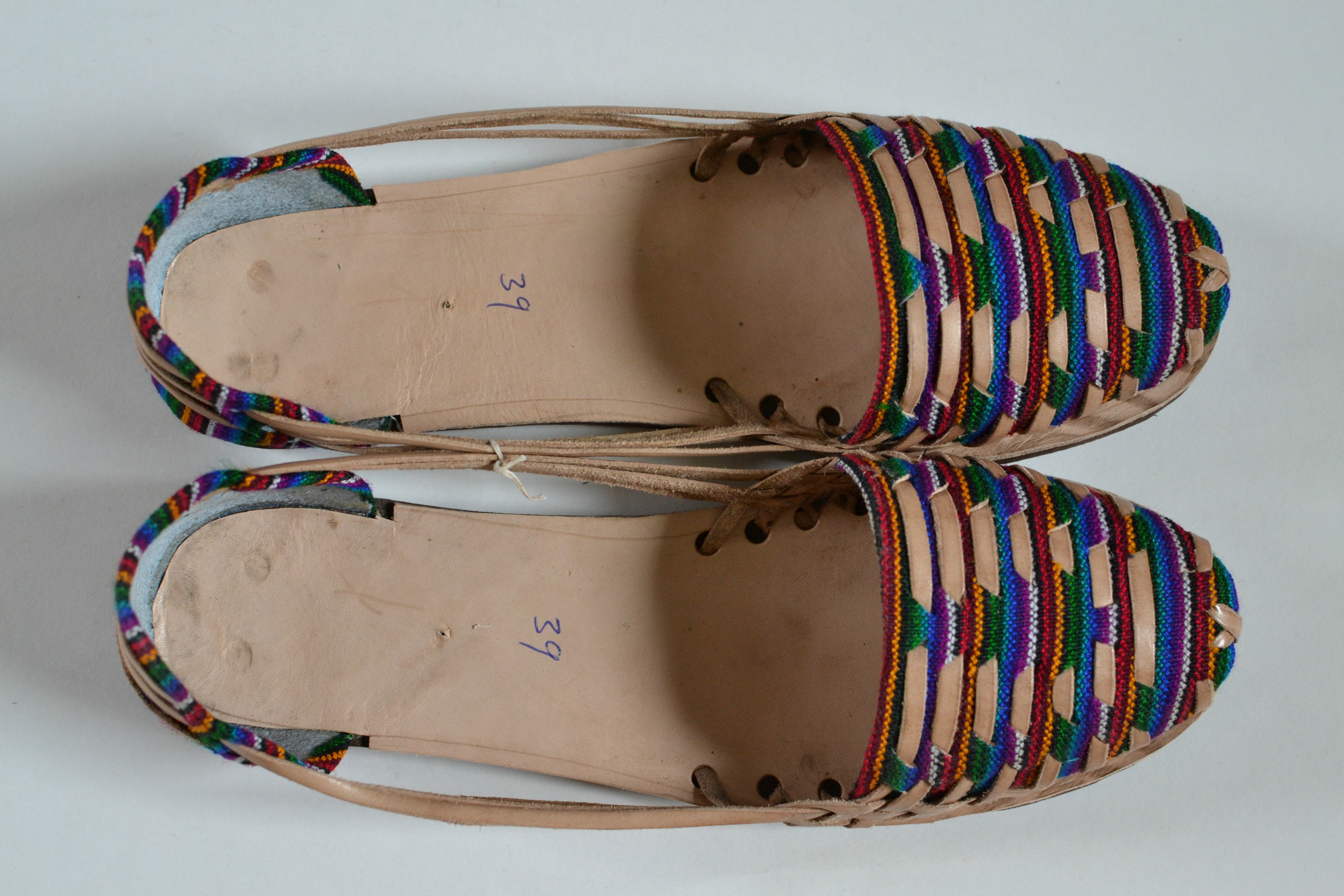 Women's Caites/Huaraches Size 39 US 8 · Life's Little Thrills · Online