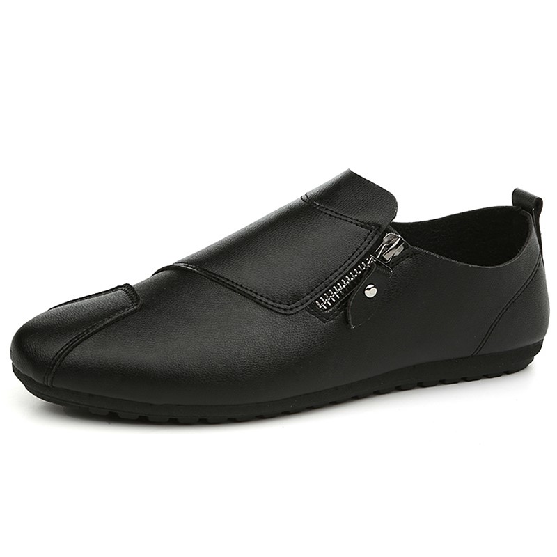 Men’s Black Carved Design Leather Loafers