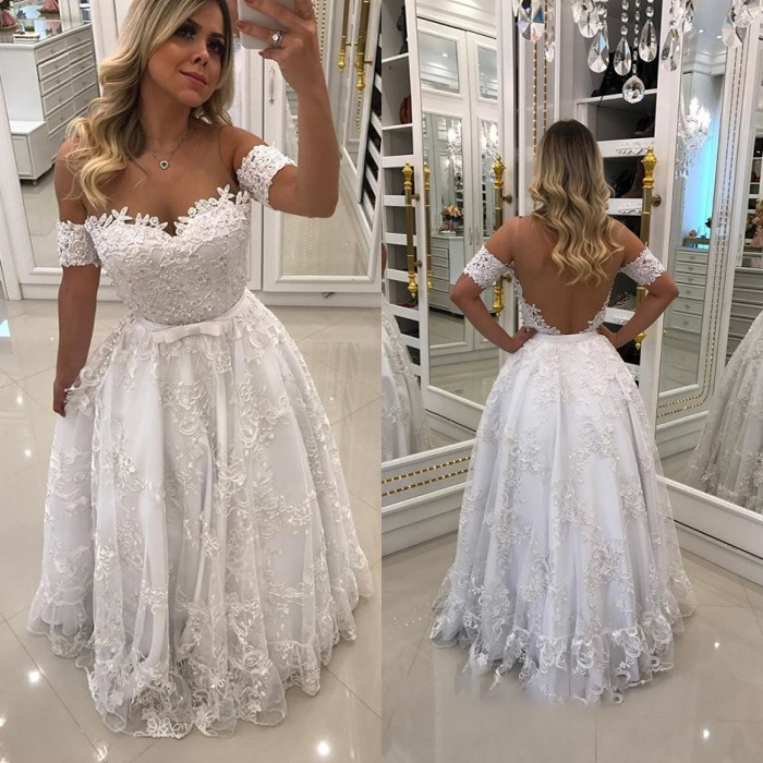Elegant Ivory Evening Dresses