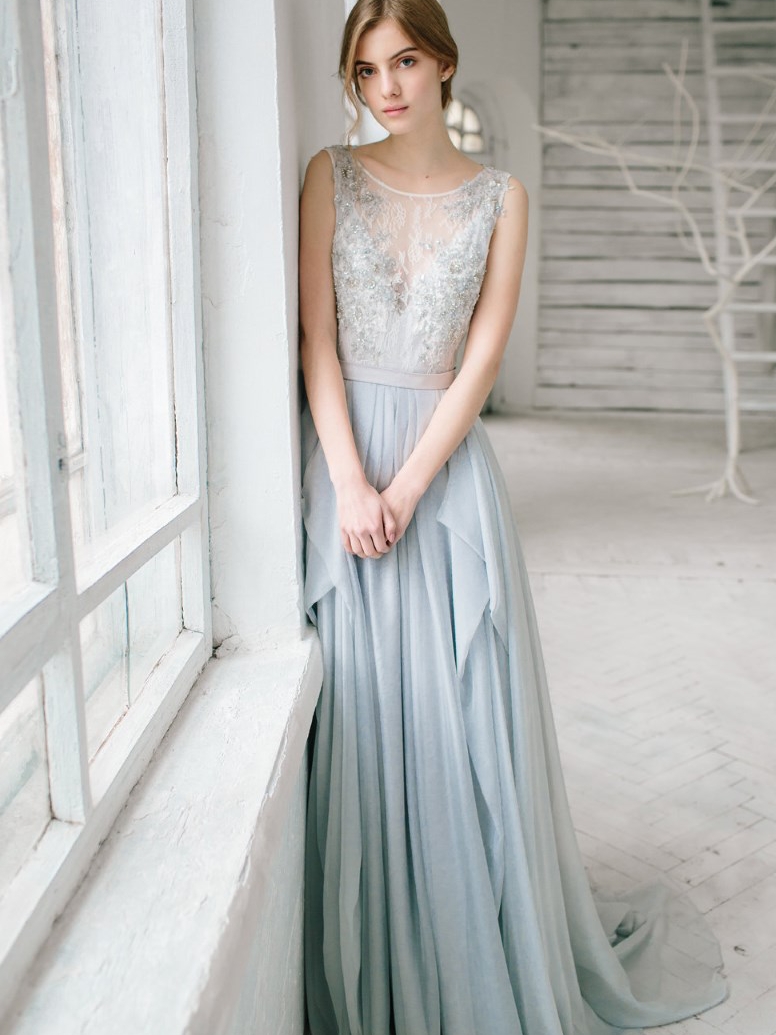 simple colored wedding dresses