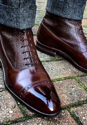 two tone wingtip boots