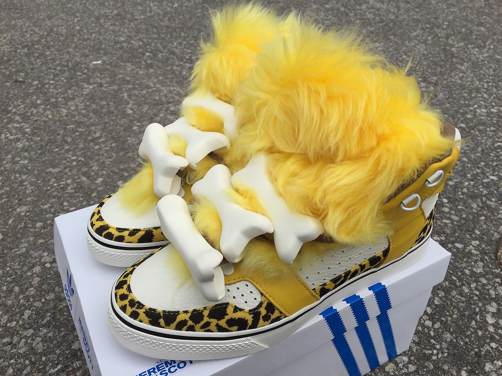 adidas jeremy scott yellow