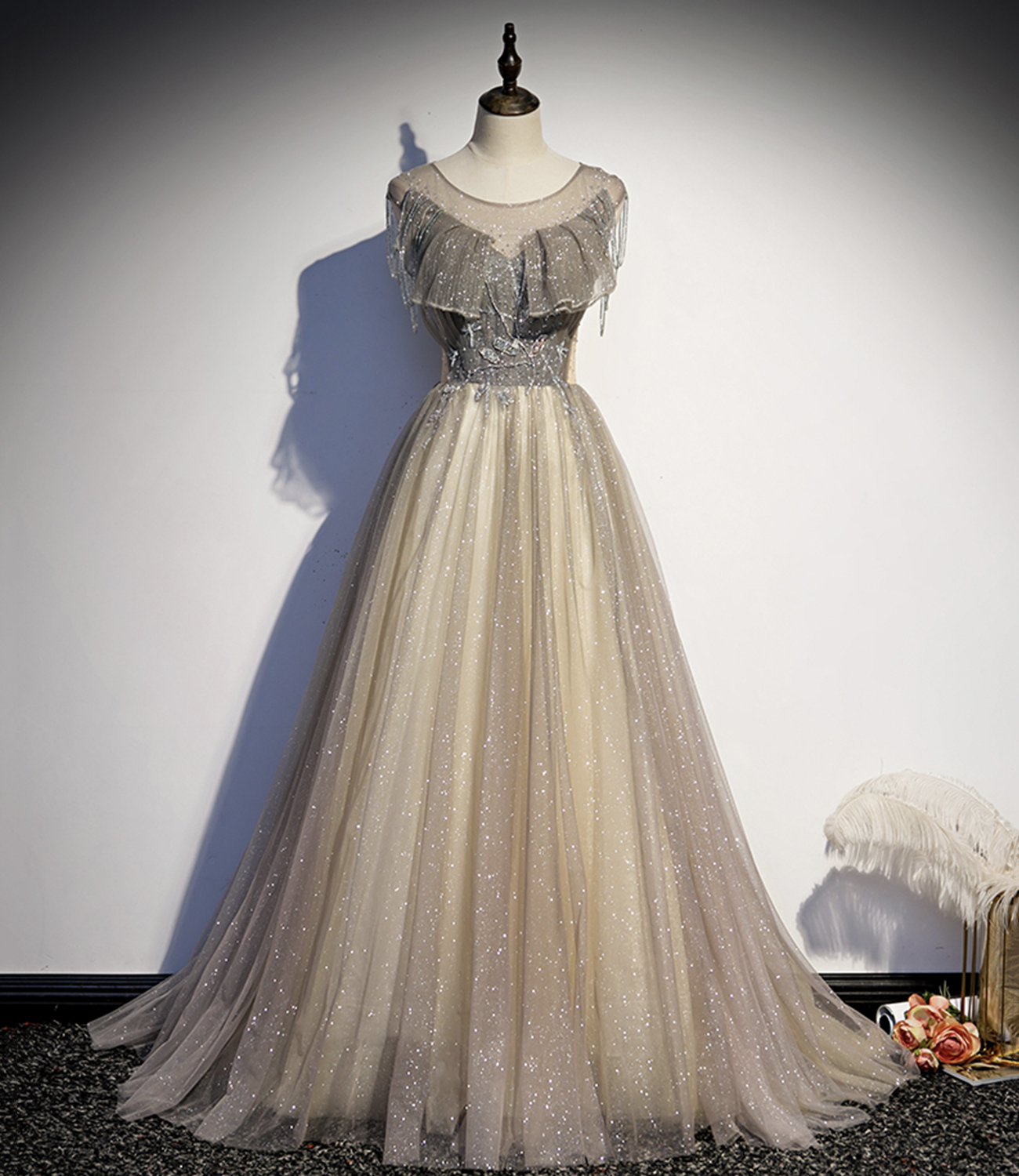 Stylish tulle long prom dress 